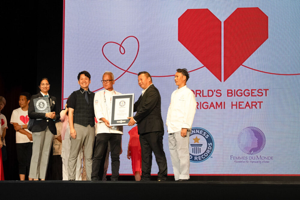 JANAT PARIS & MAISON KAYSER team up to break the World’s largest Heart-Shaped Origami at France Pavilion, Expo 2025 Osaka under the patronage of Akie Abe