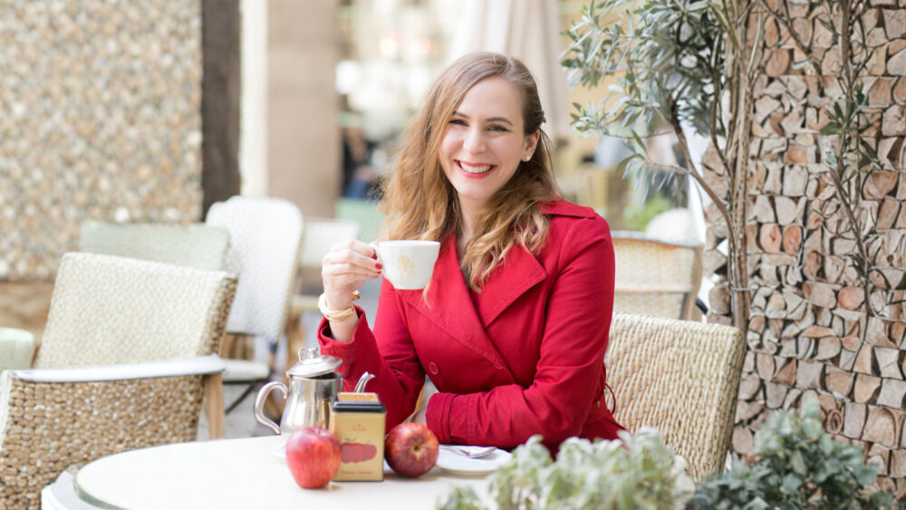 Pomme d’Amour tea in France.